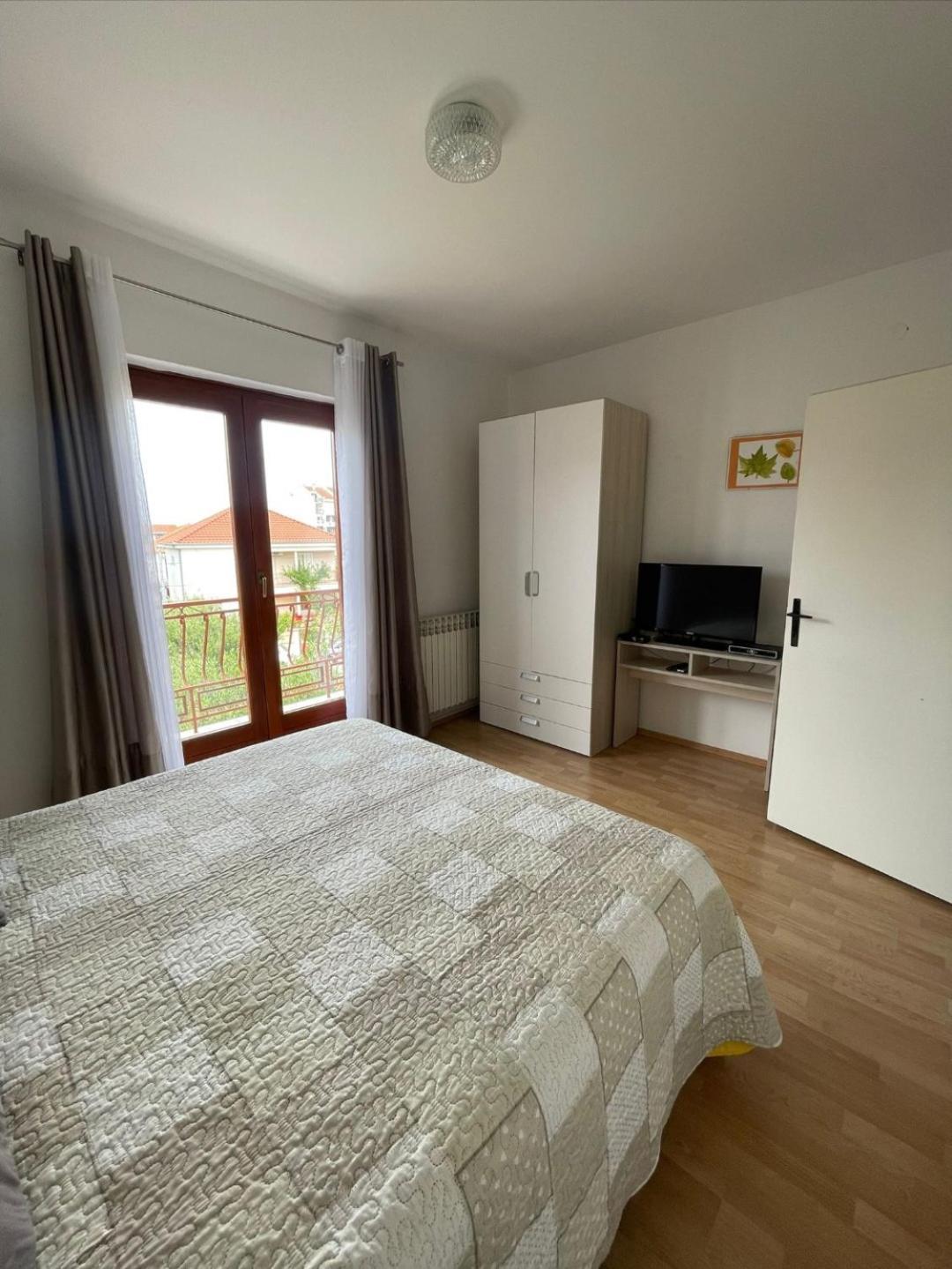 Apartments Kekel Biograd Na Moru Ngoại thất bức ảnh
