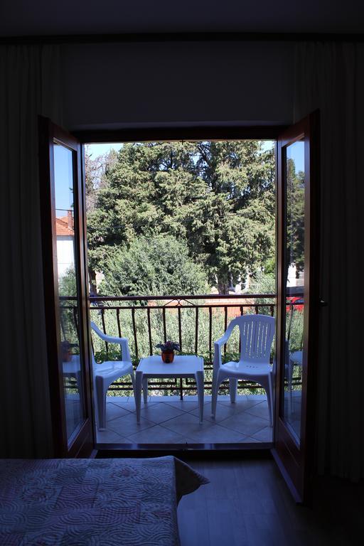 Apartments Kekel Biograd Na Moru Ngoại thất bức ảnh